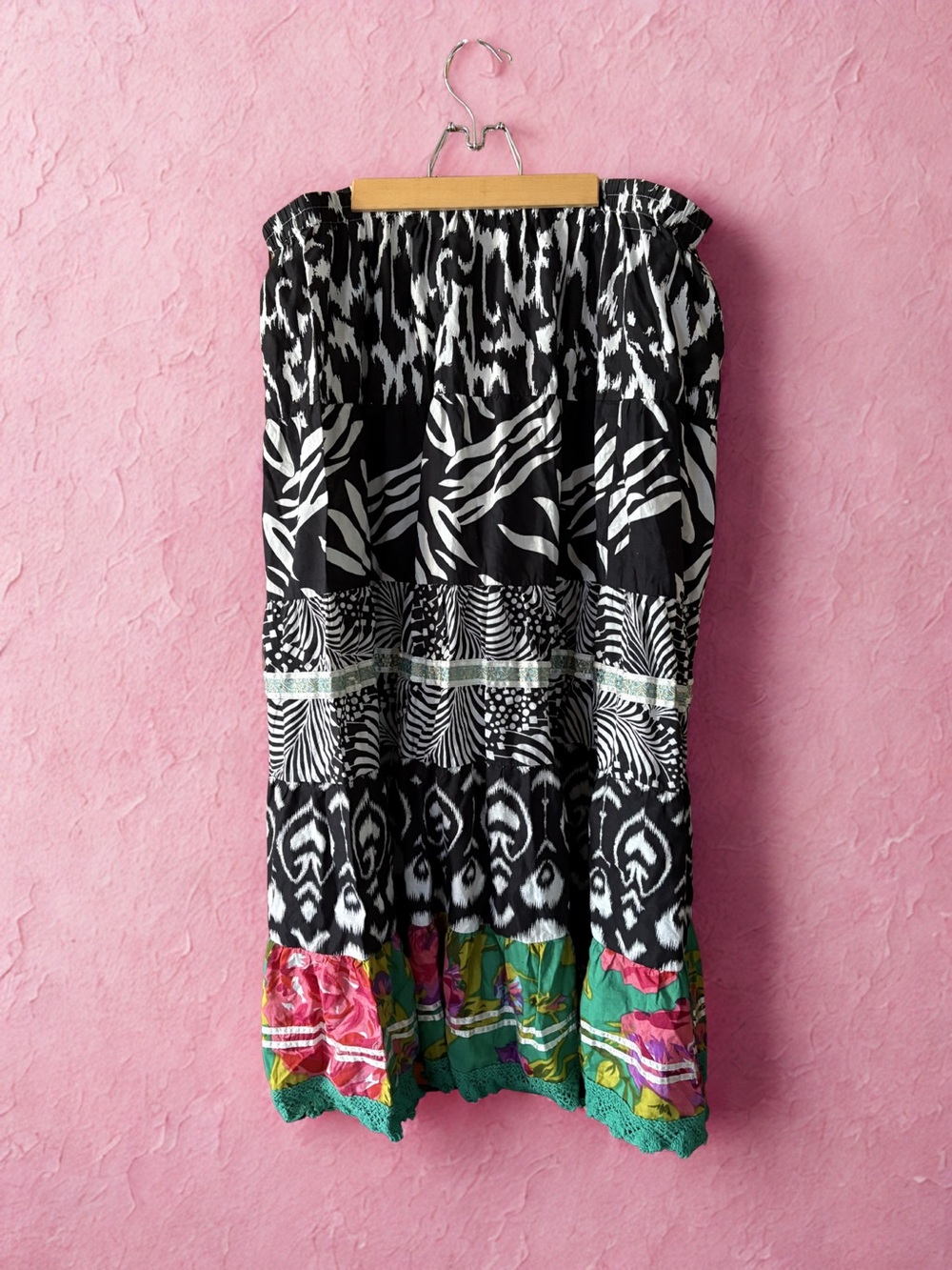 Element Black and White Graphic Elastic-Waist Skirt 1X